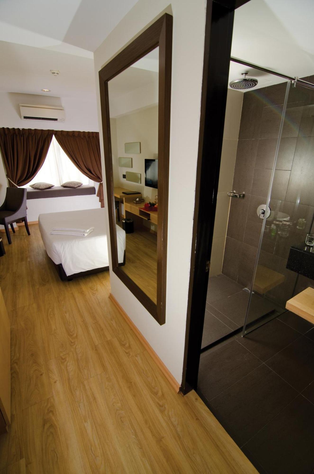 C'haya Hotel Kota Kinabalu Ruang foto