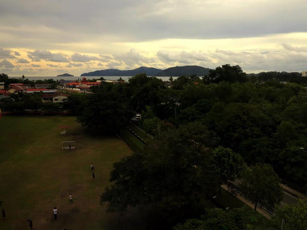 C'haya Hotel Kota Kinabalu Ruang foto