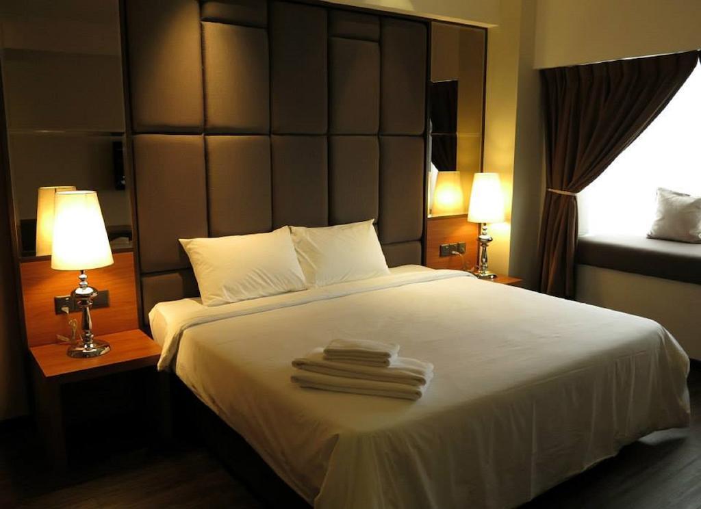 C'haya Hotel Kota Kinabalu Ruang foto