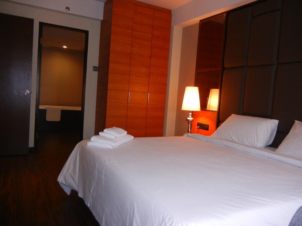 C'haya Hotel Kota Kinabalu Ruang foto