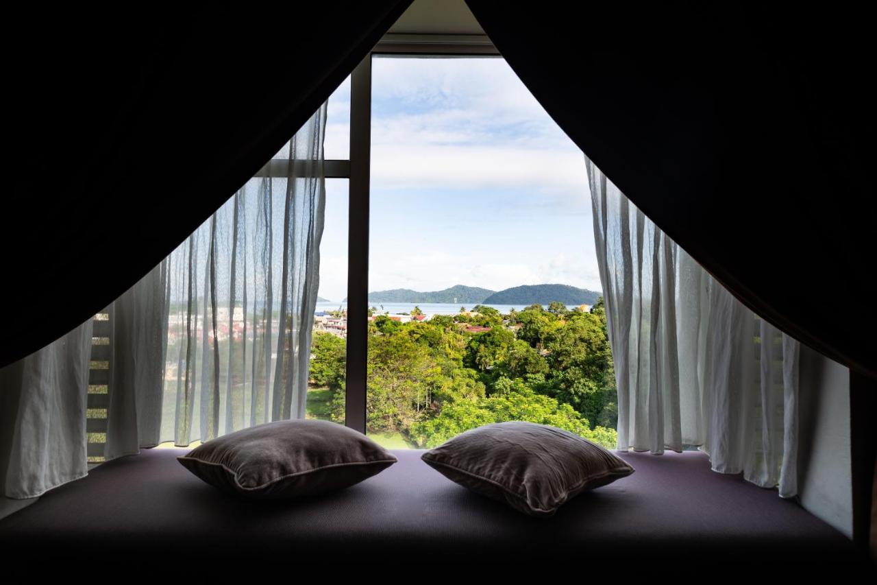 C'haya Hotel Kota Kinabalu Bagian luar foto