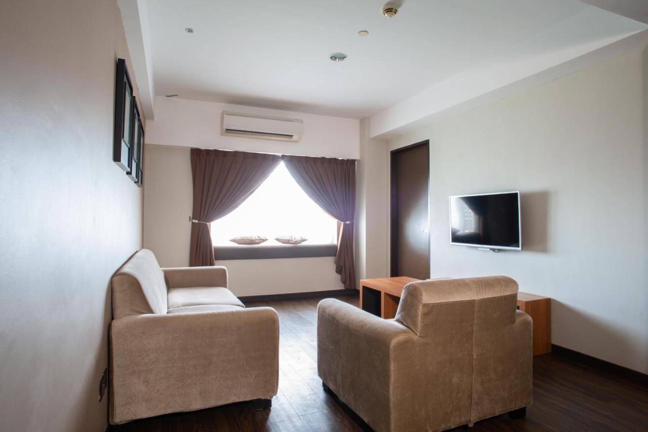 C'haya Hotel Kota Kinabalu Bagian luar foto